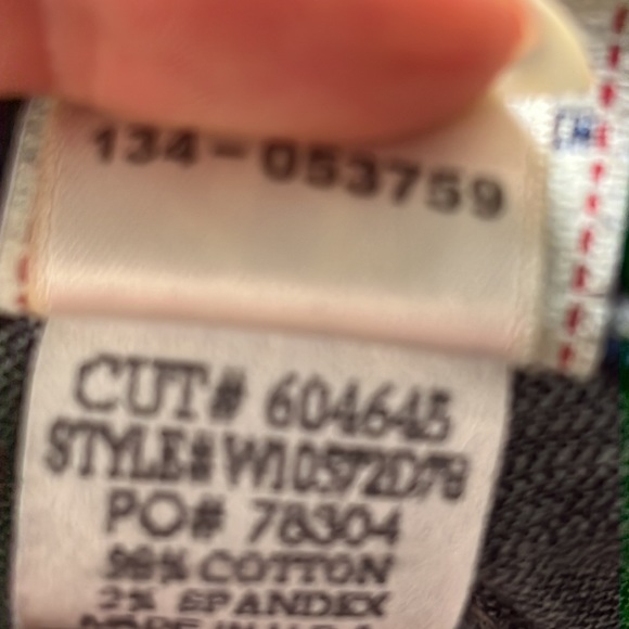 True Religion - Becca jeans - pearl buttons - Picture 10 of 11